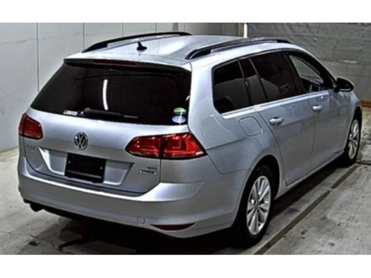 Volkswagen Golf 1.2 Petrol Auto Estate - Image 4