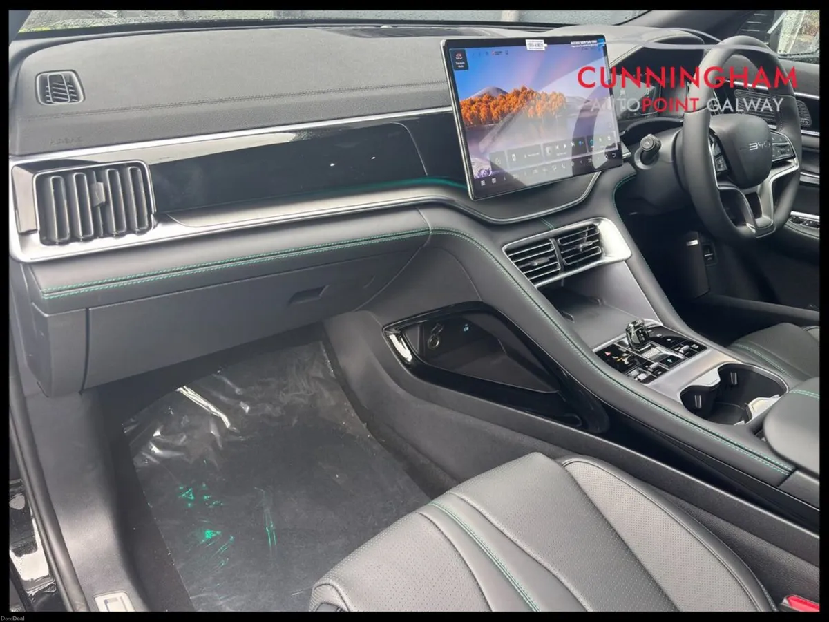 BYD SEAL U DM-i Comfort 26.6kWh **125km EV Range** - Image 6
