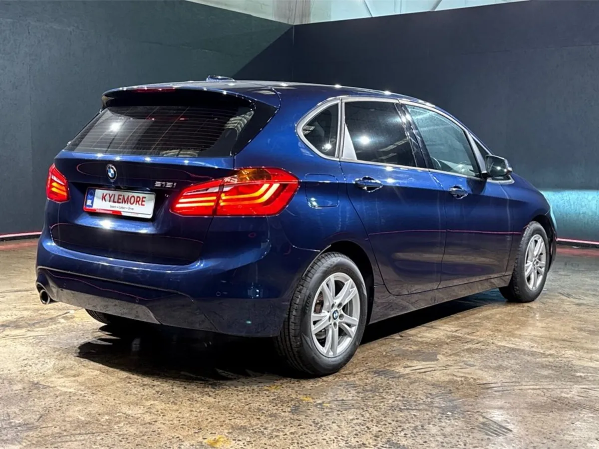 BMW 2-Series 1.5 AUTOMATIC - FACTORY ALLOYS - REVE - Image 3