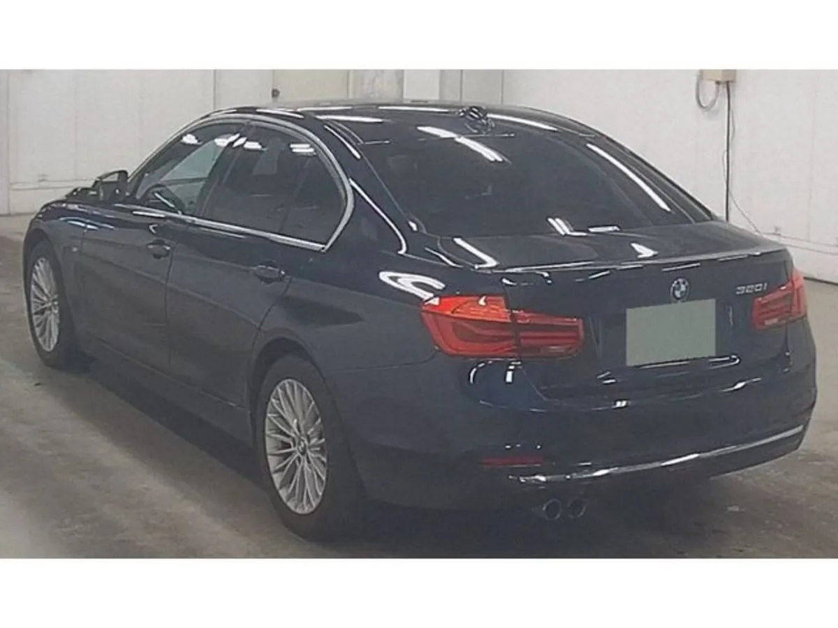 BMW 3-Series 2.0 Petrol Auto - Image 3