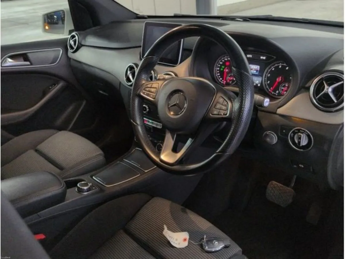 Mercedes-Benz B-Class 1.6 Petrol Auto - Image 5