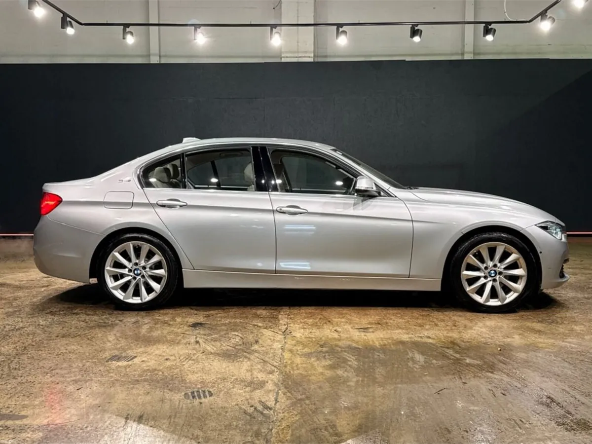 BMW 3-Series 2.0 HYBRID AUTOMATIC - E LUXURY PERFO - Image 2