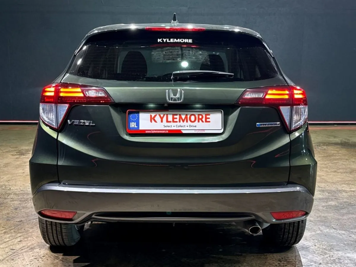 Honda Vezel 1.5 HYBRID SUV - FACTORY ALLOYS - PADD - Image 4