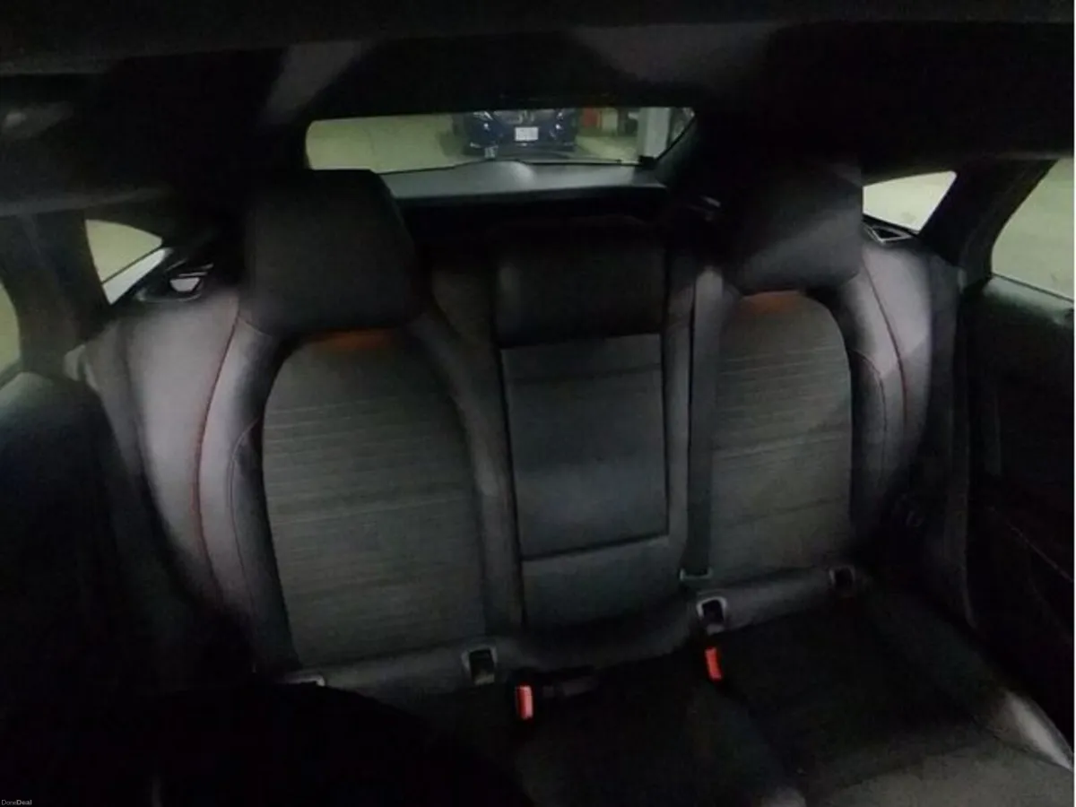 Mercedes-Benz CLA CLA 180 Shooting Brake - Image 6