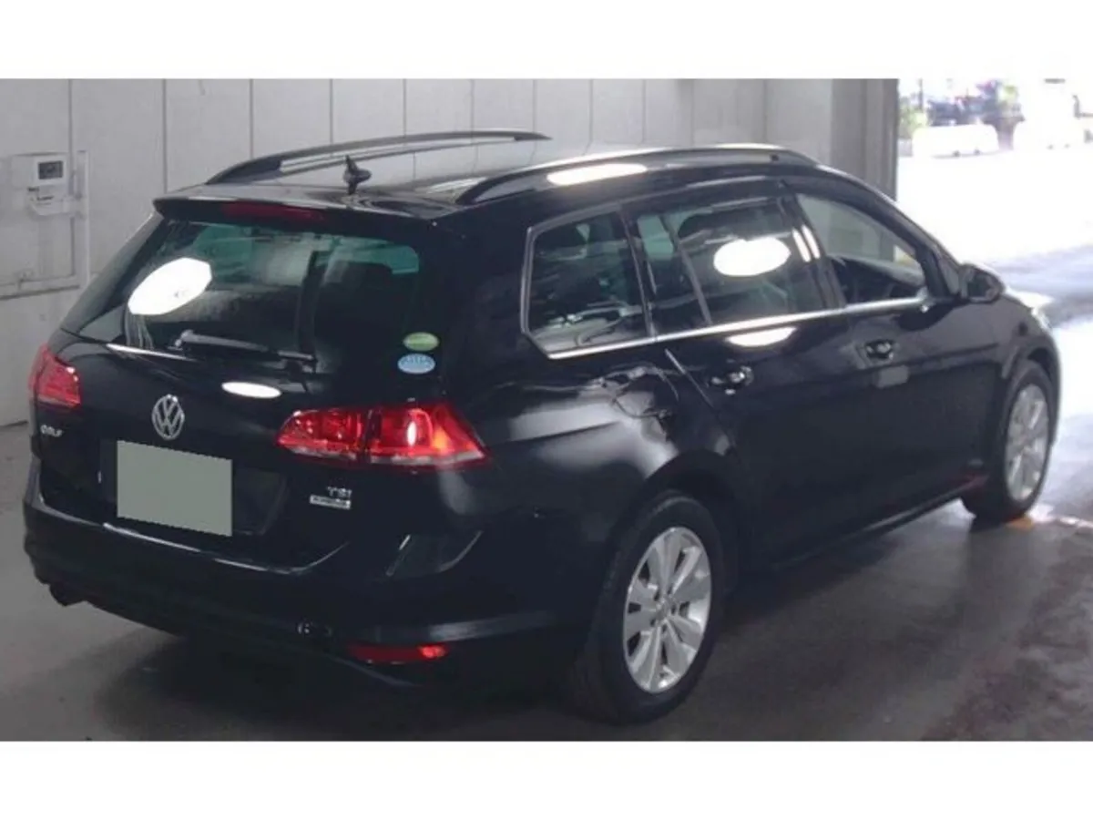 Volkswagen Golf 1.2 Petrol Auto Estate - Image 4