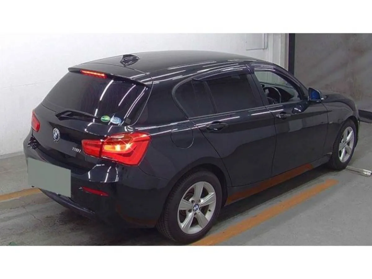 BMW 1-Series 1.6 Petrol Auto - Image 4