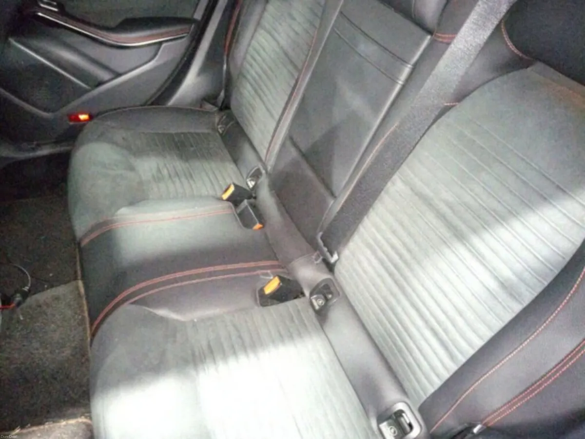 Mercedes-Benz CLA 1.6 Petrol Auto - Image 6