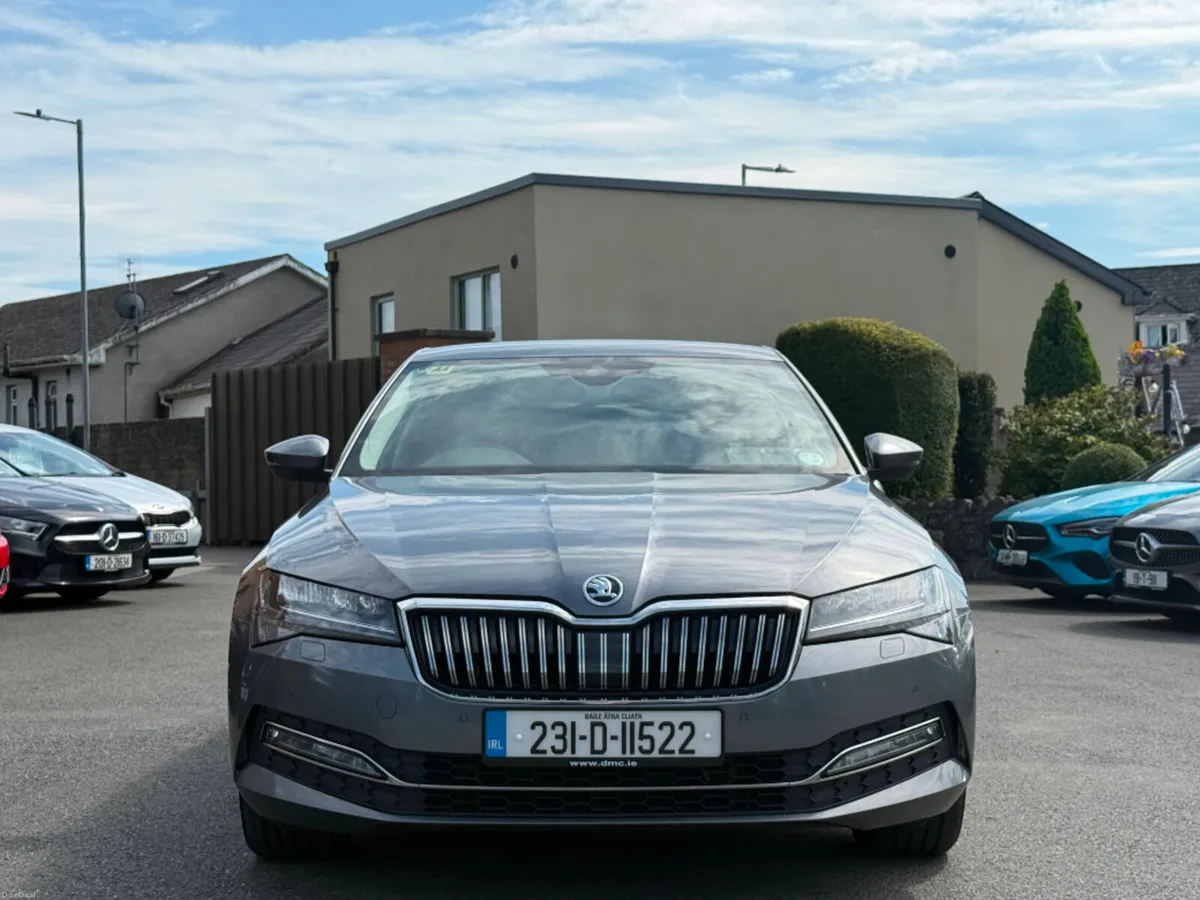 Skoda Superb STYLE 2.0TDI 150HP DSG *HUGE SPEC* - Image 2