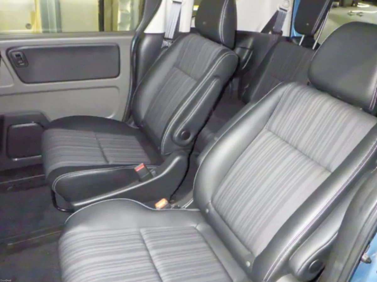 Honda Freed 1.5 Petrol Hybrid Auto - Image 6