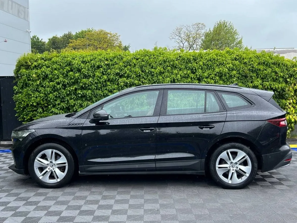 Skoda Enyaq IV 60 // OPENING PAN ROOF // LEATHER I - Image 4