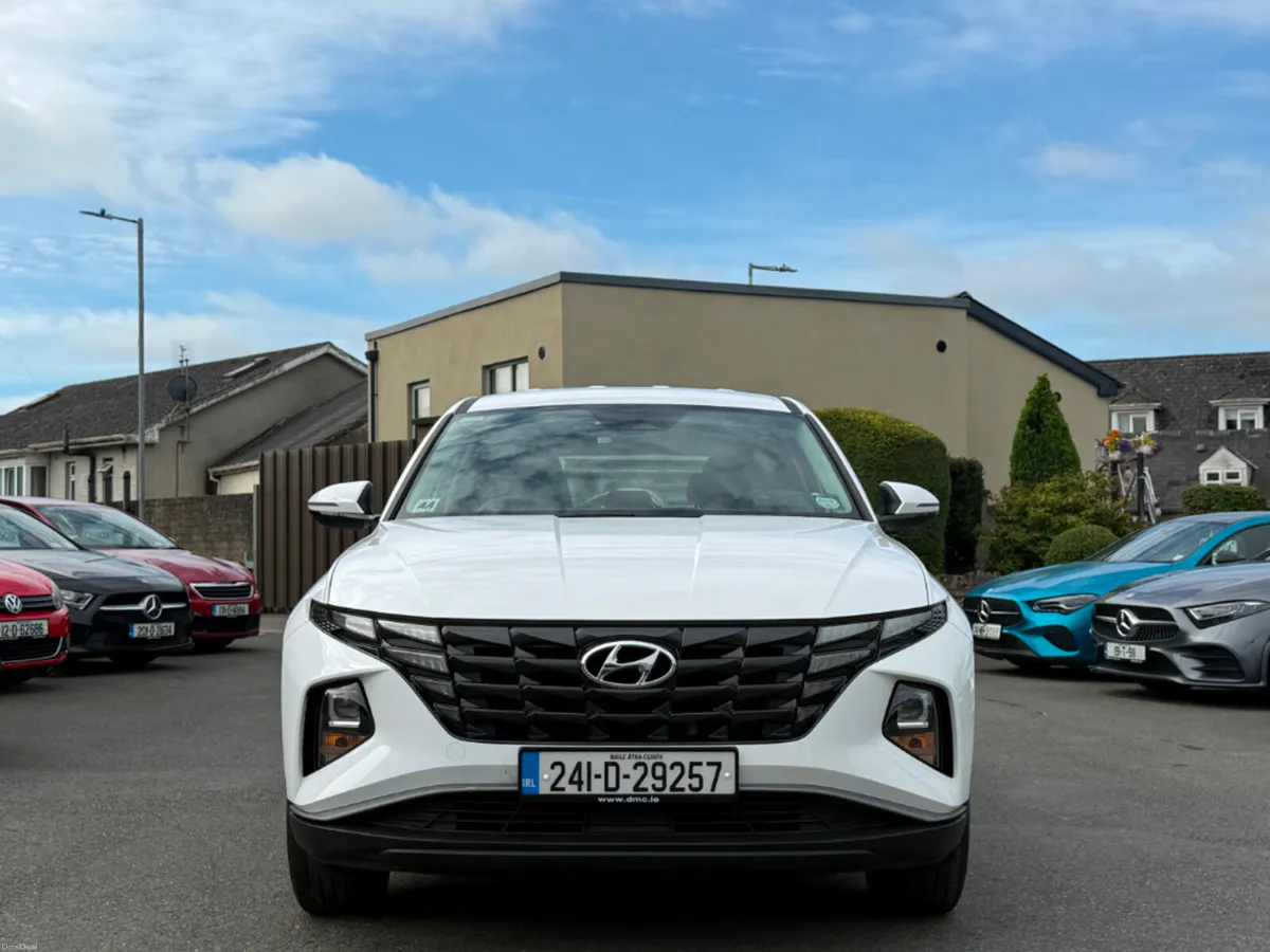 Hyundai Tucson 1.6D MHEV COMFORT PLUS *IRISH CAR* - Image 2