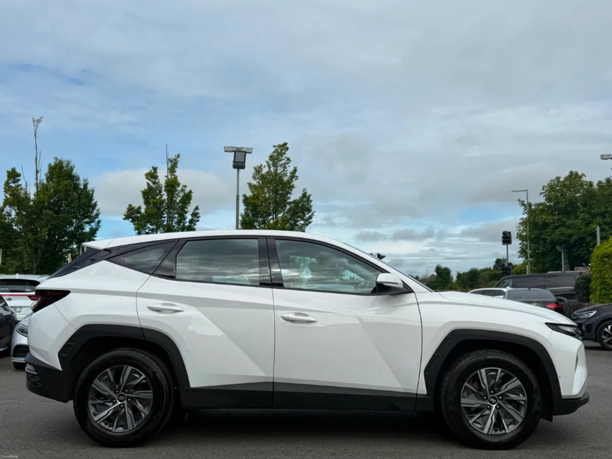 Hyundai Tucson 1.6D MHEV COMFORT PLUS *IRISH CAR* - Image 4