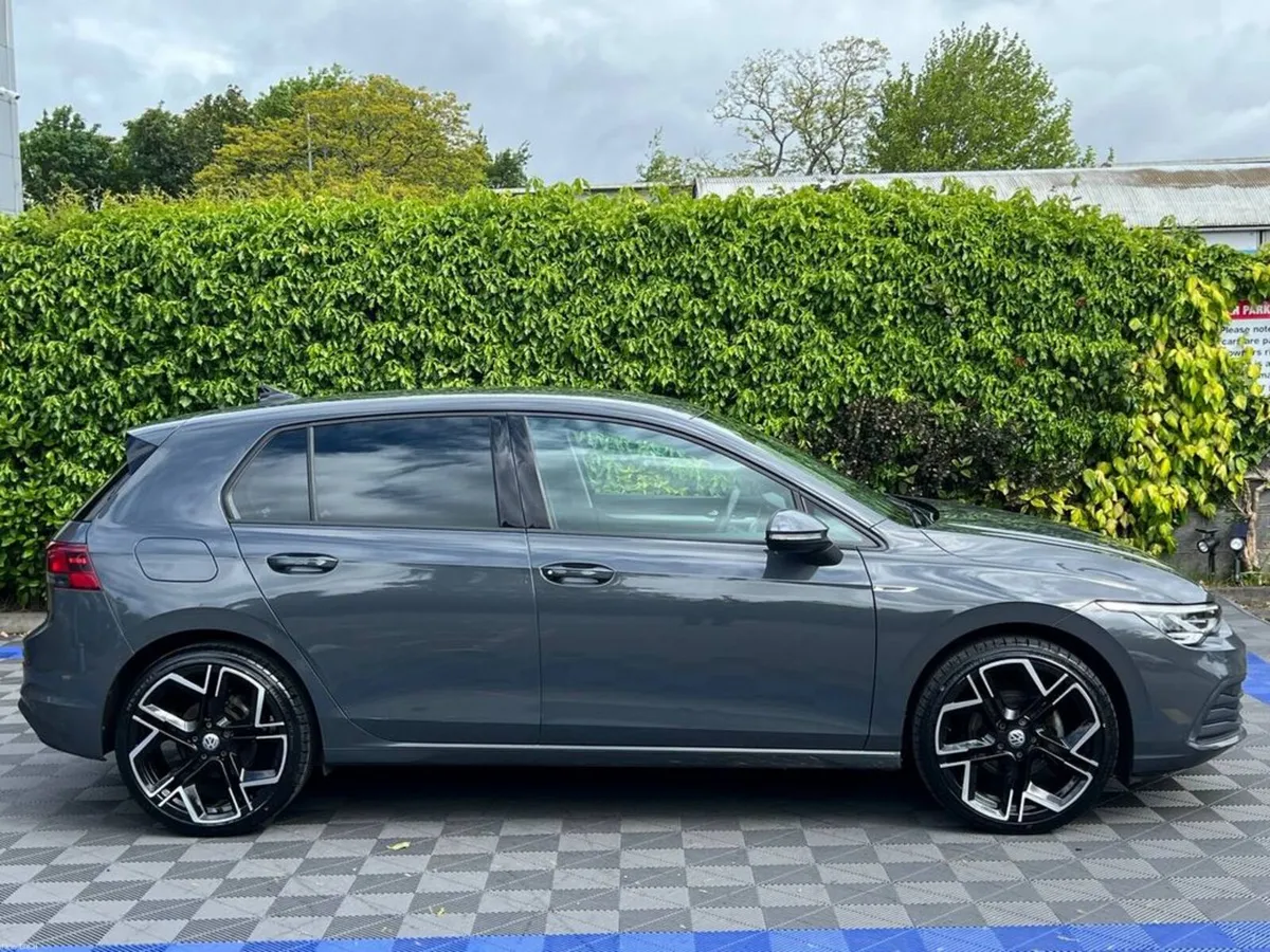 Volkswagen Golf R-LINE PACK 1.0 TSI HYBRID // APPL - Image 2