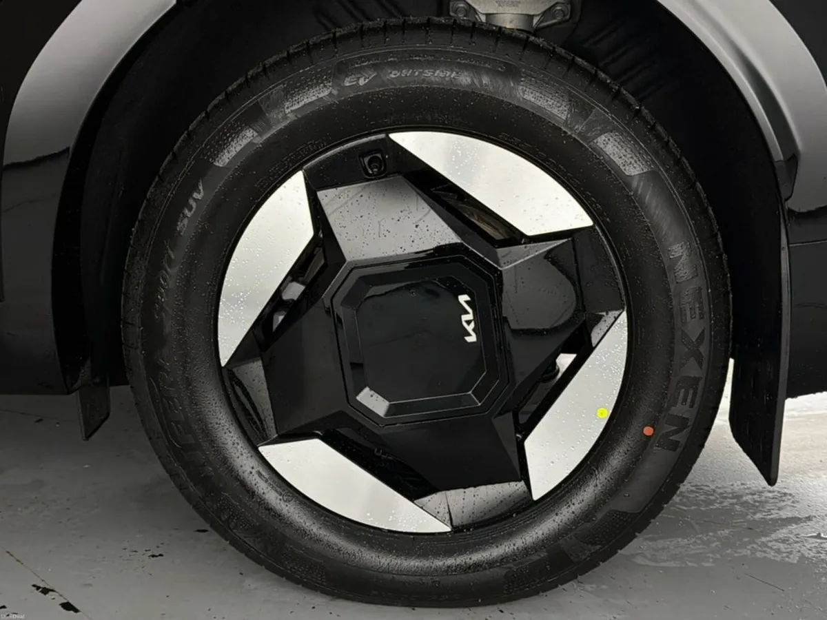 Kia EV9 Earth 7 seat - Image 3