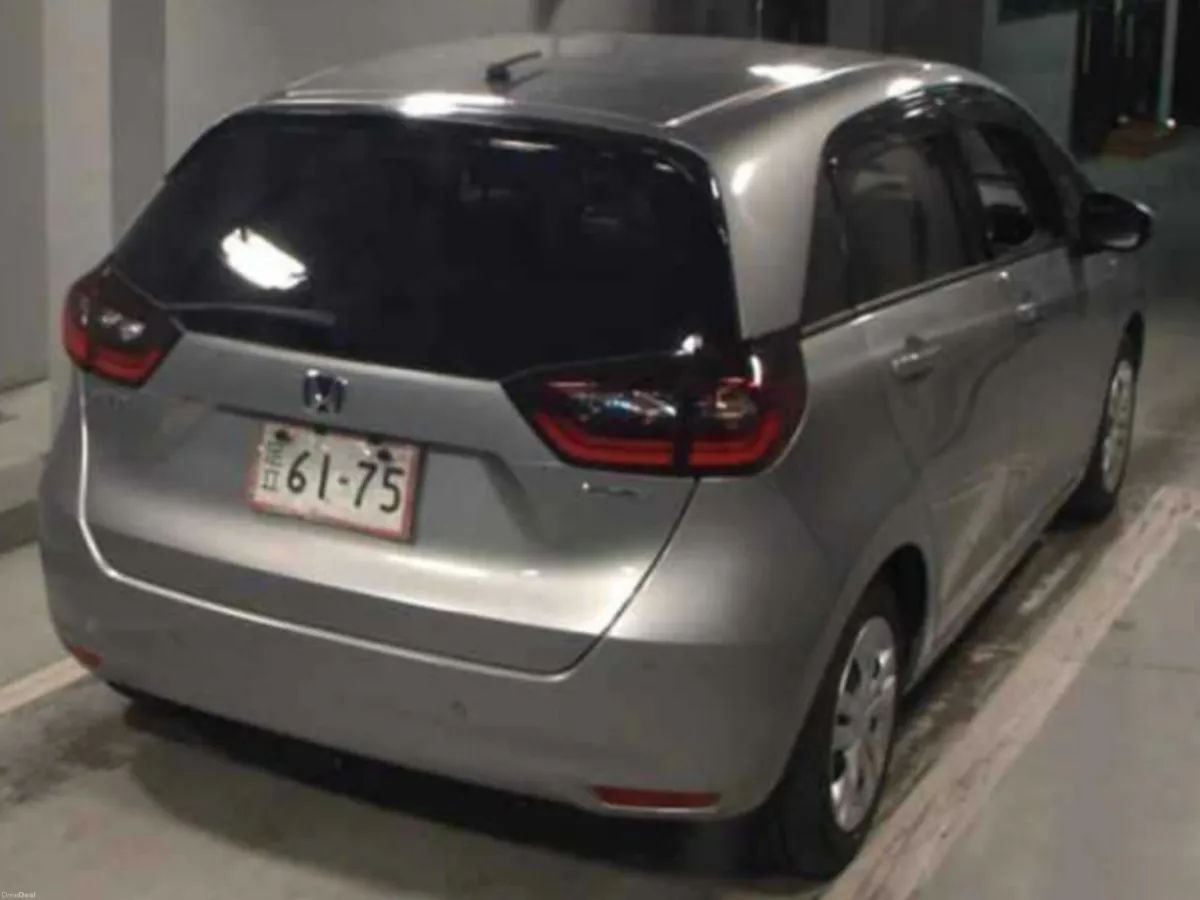 Honda Fit 1.5 Petrol Hybrid Auto - Image 4