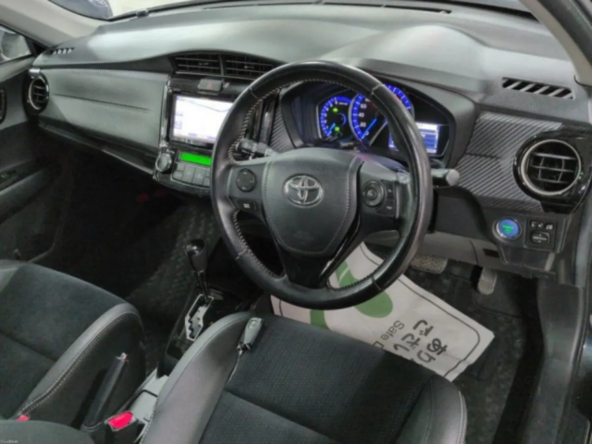 Toyota Corolla 1.5 Corolla Fielder Petrol Hybrid A - Image 5