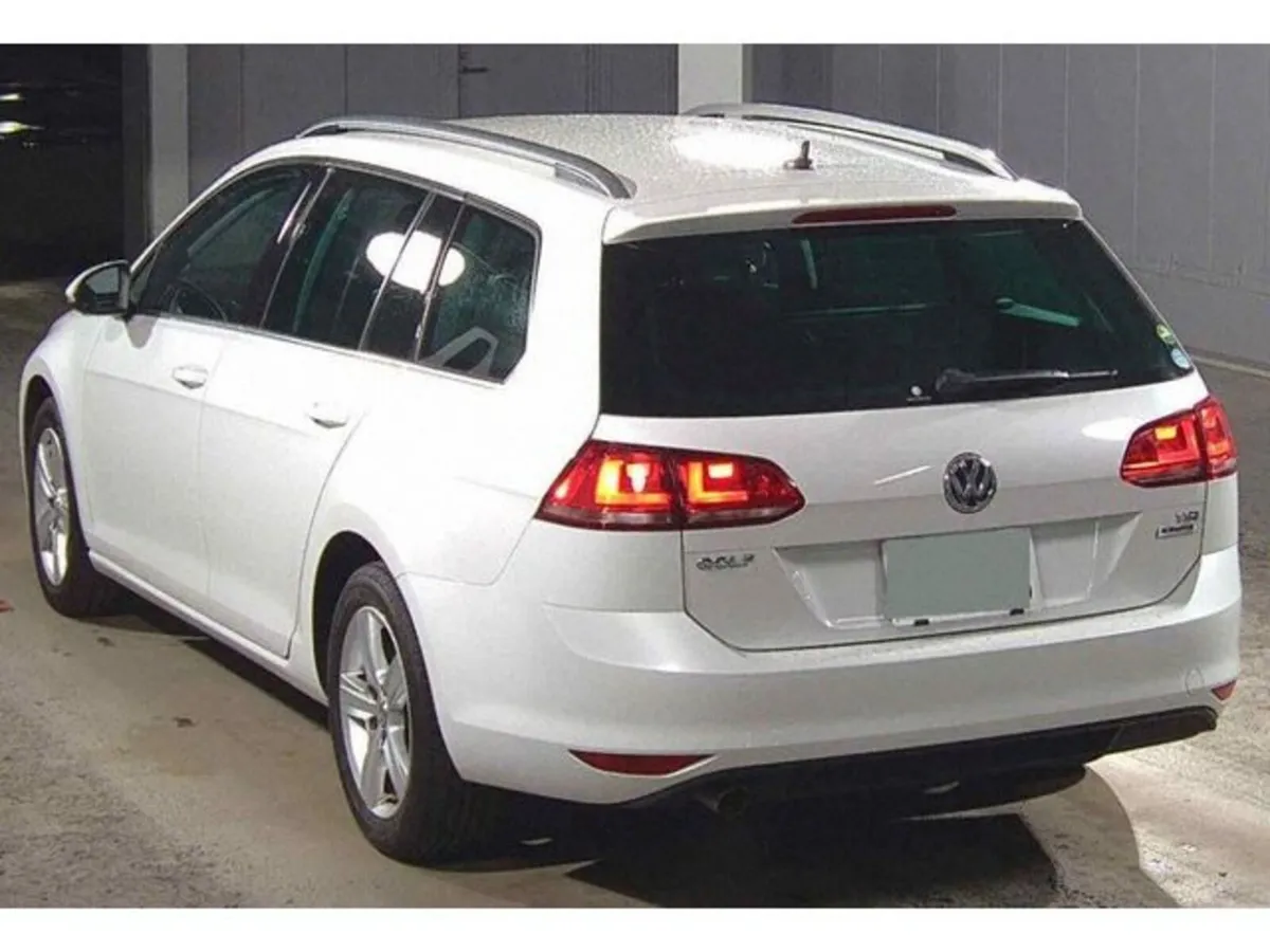 Volkswagen Golf 1.2 Estate Petrol Auto - Image 4