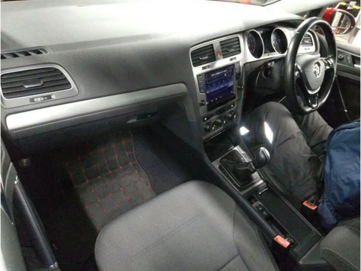Volkswagen Golf 1.2 TSI Comfortline Bluemotion Est - Image 5