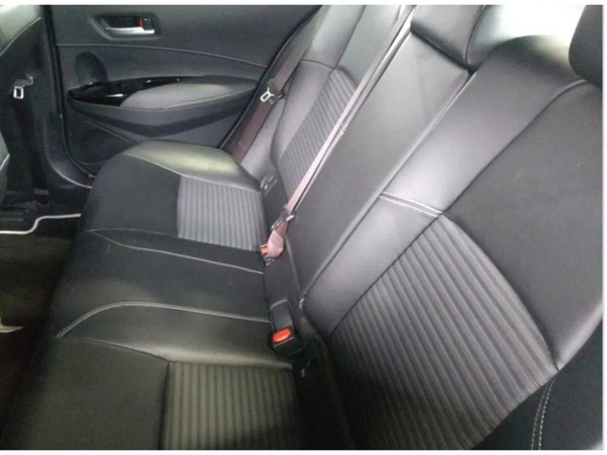 Toyota Corolla 1.8 Saloon Petrol Hybrid Auto - Image 6