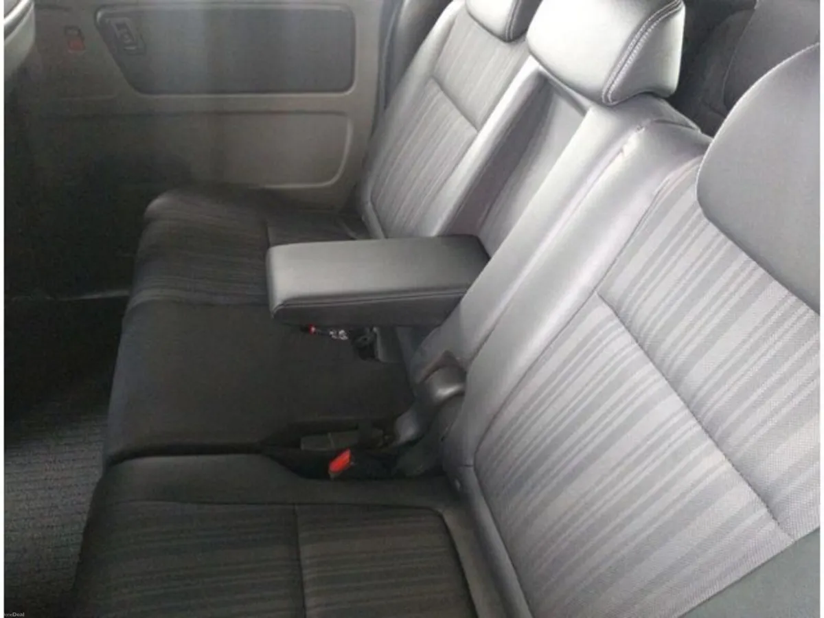 Honda Freed 1.5 Petrol Hybrid Auto - Image 6