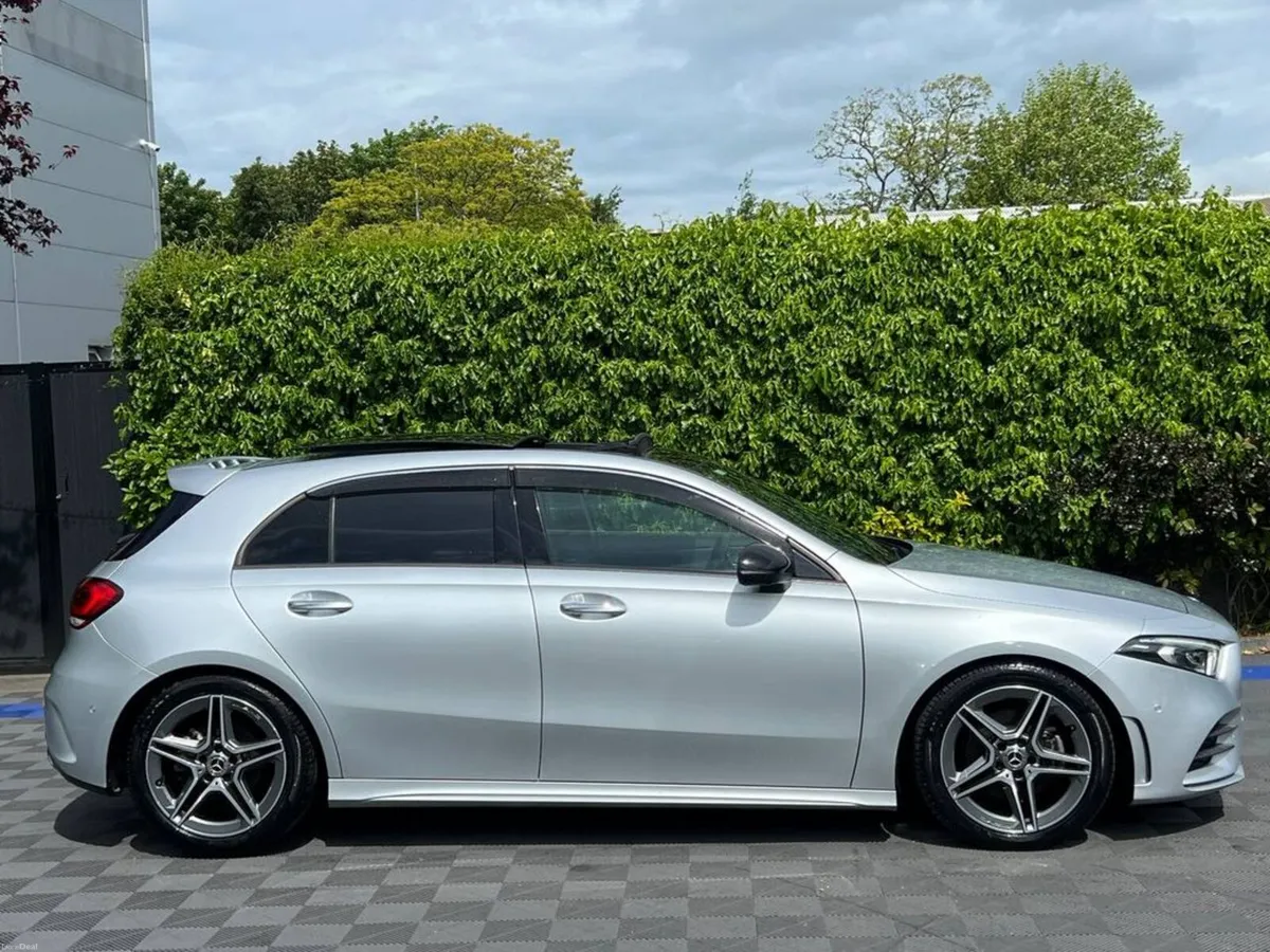 Mercedes-Benz A-Class A200d AMG-LINE PREMIUM PLUS - Image 3