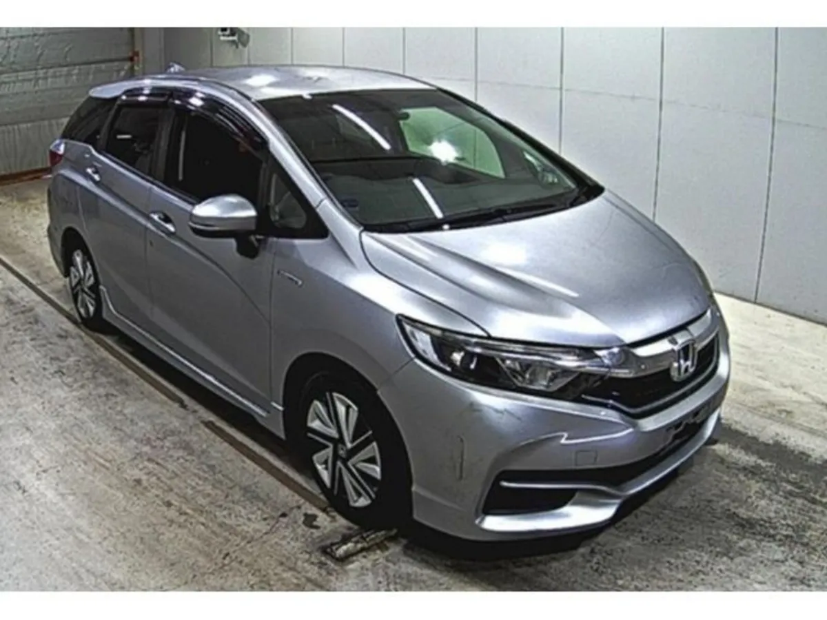 Honda Shuttle 1.5 Petrol Hybrid Auto - Image 3