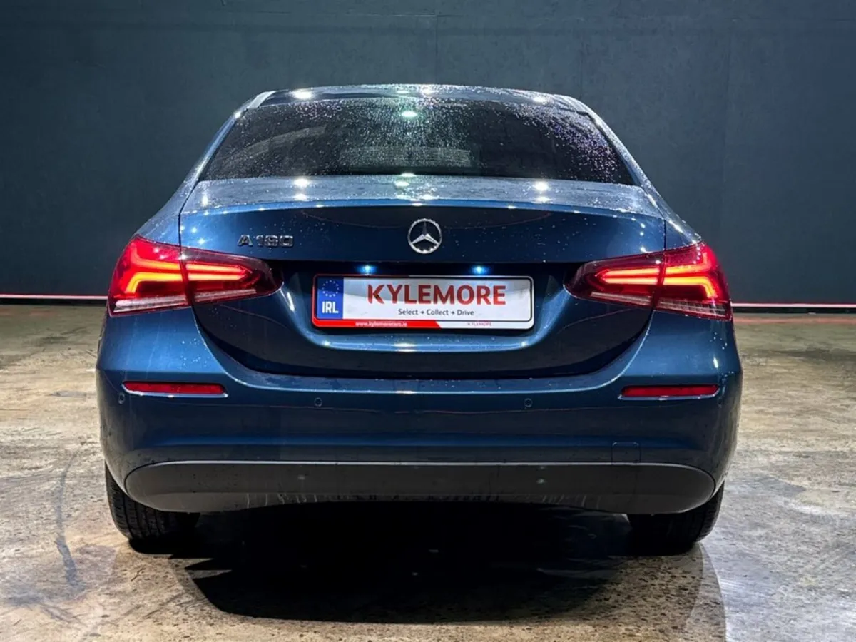 Mercedes-Benz A-Class A CLASS SALOON - BLACK LEATH - Image 4