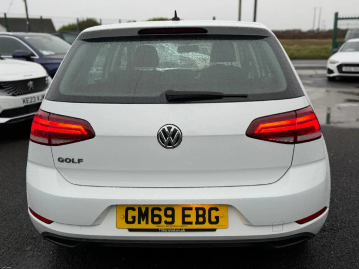 Volkswagen Golf S TDI - Image 5