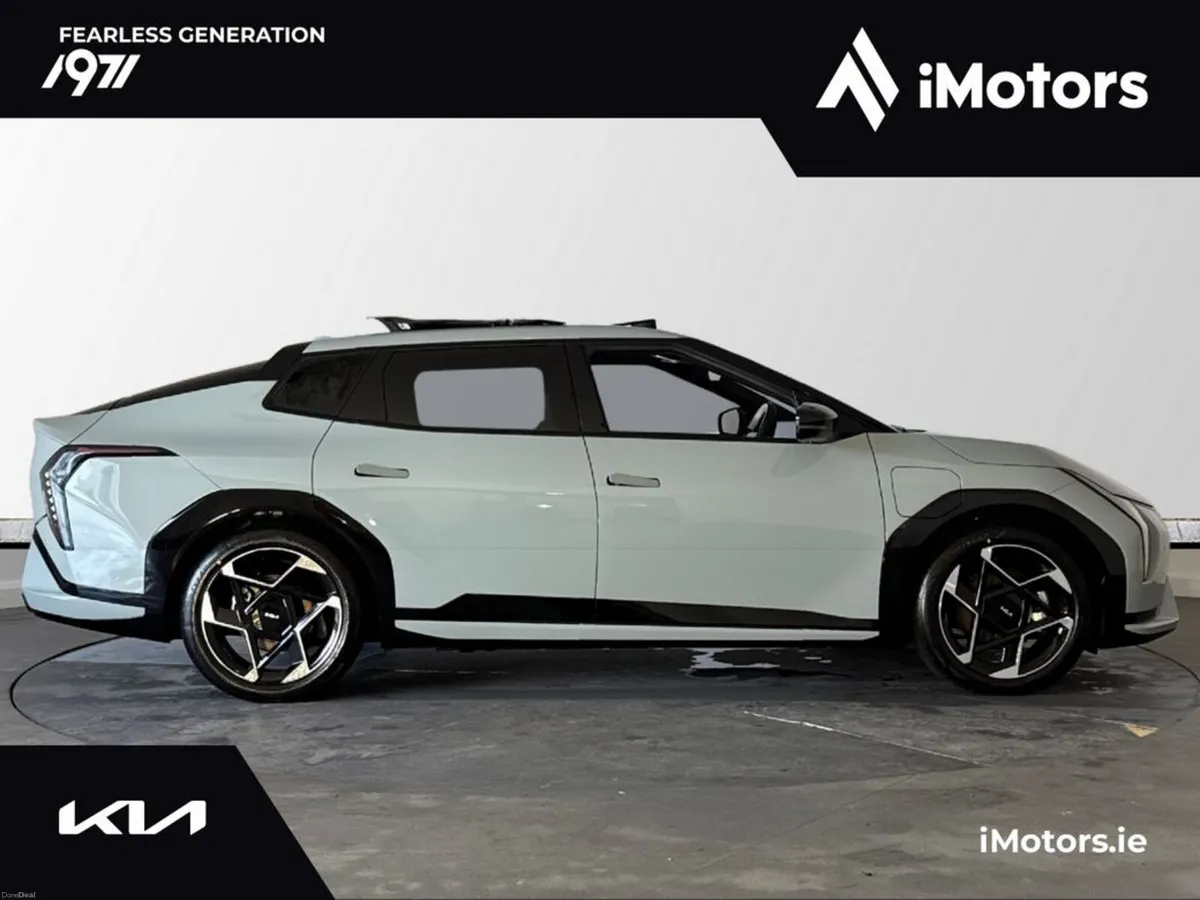 Kia EV4 GT-LINE FASTBACK - Image 2