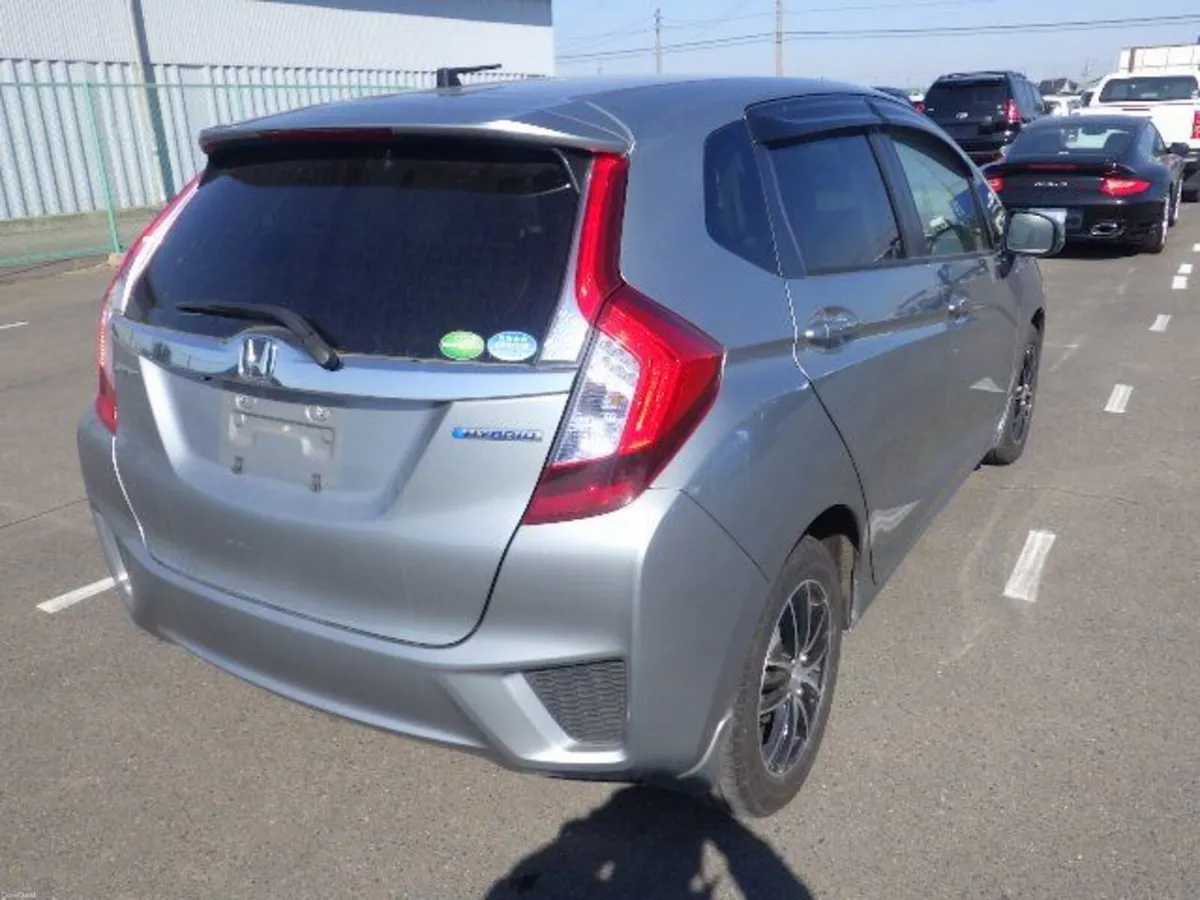 Honda Fit 1.5 Petrol Hybrid Auto - Image 3