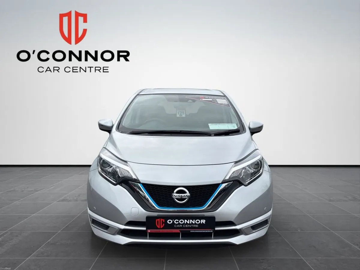 Nissan Note Silver, sensible. and somehow always f - Image 2