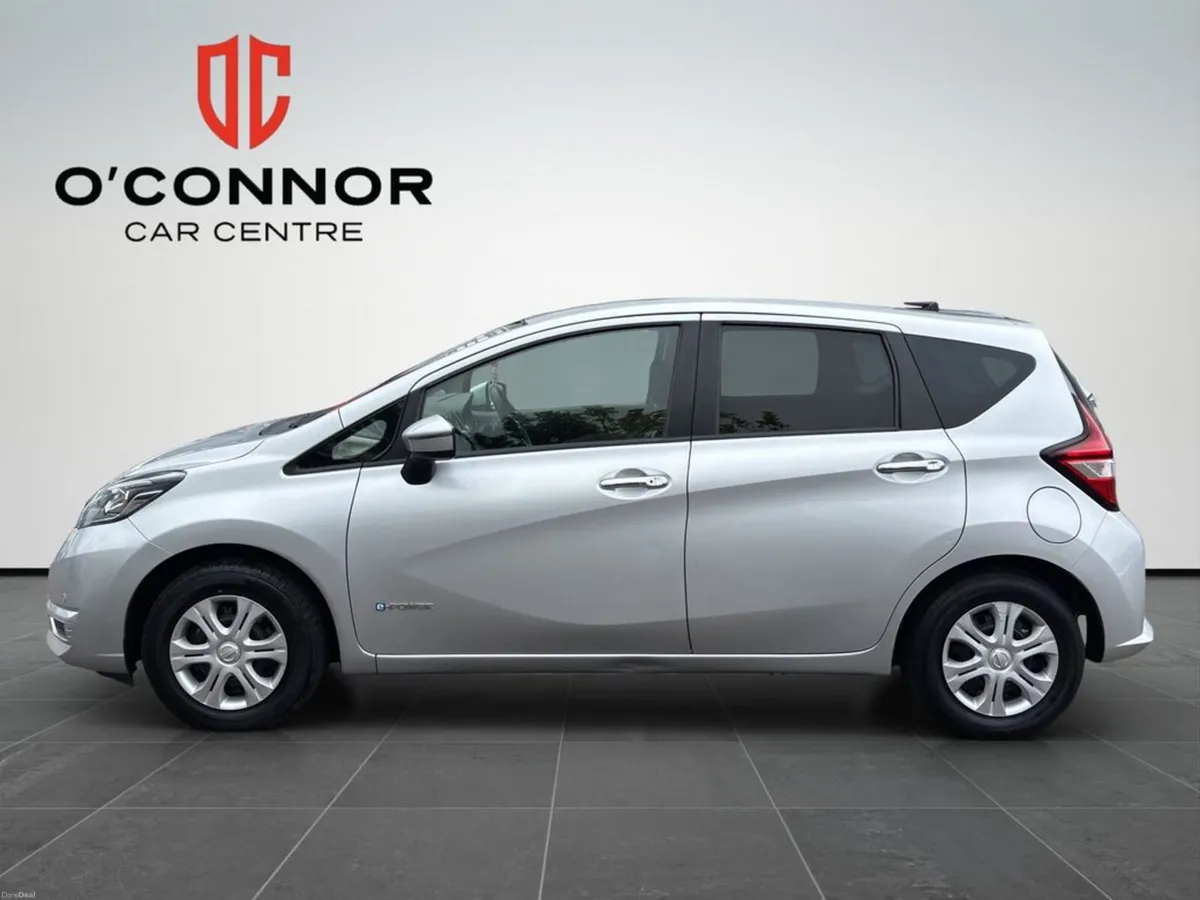 Nissan Note Silver, sensible. and somehow always f - Image 3