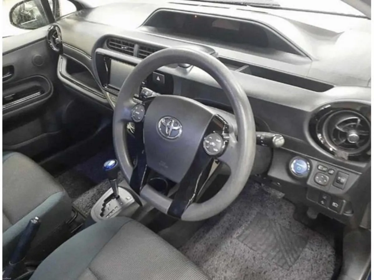 Toyota Aqua 1.5 Petrol Hybrid Auto - Image 6