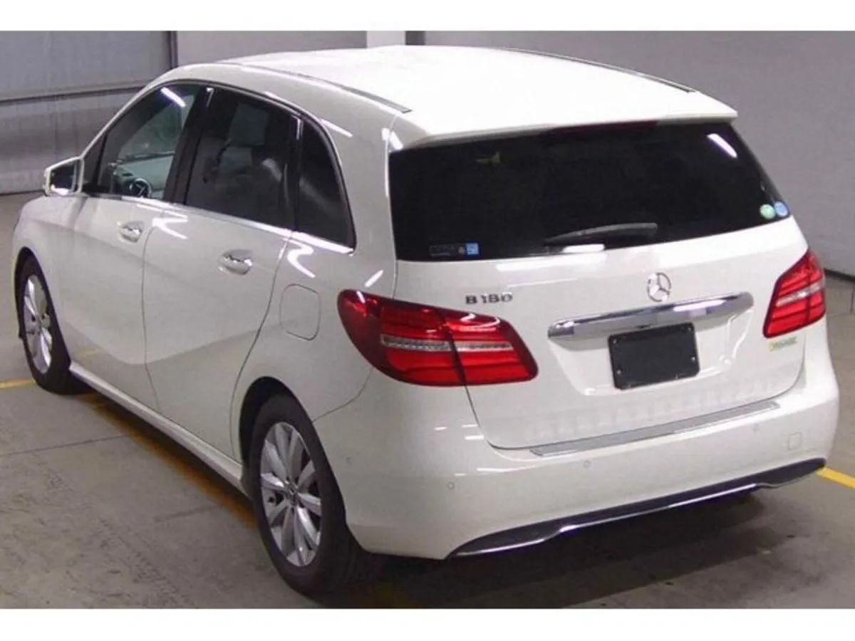 Mercedes-Benz B-Class 1.6 Petrol Auto - Image 3