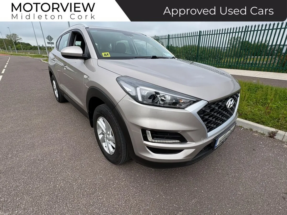 Hyundai Tucson 1.6p premium spec 5DR, **only 78000 - Image 4