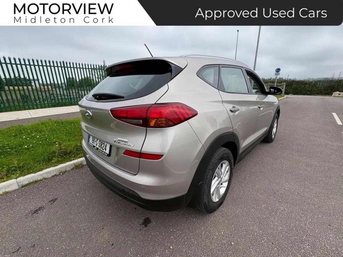 Hyundai Tucson 1.6p premium spec 5DR, **only 78000 - Image 5