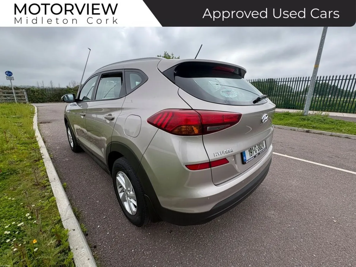 Hyundai Tucson 1.6p premium spec 5DR, **only 78000 - Image 6