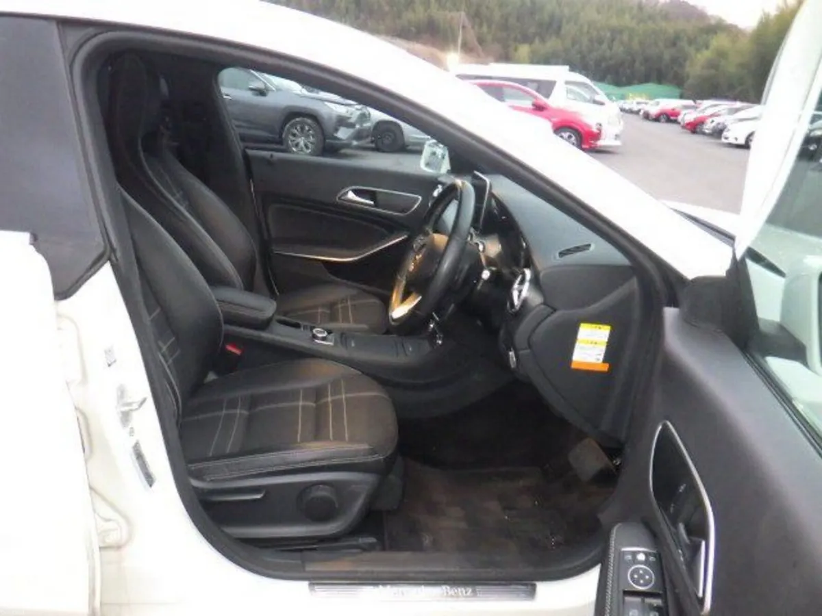 Mercedes-Benz CLA 1.6 Petrol Auto - Image 5