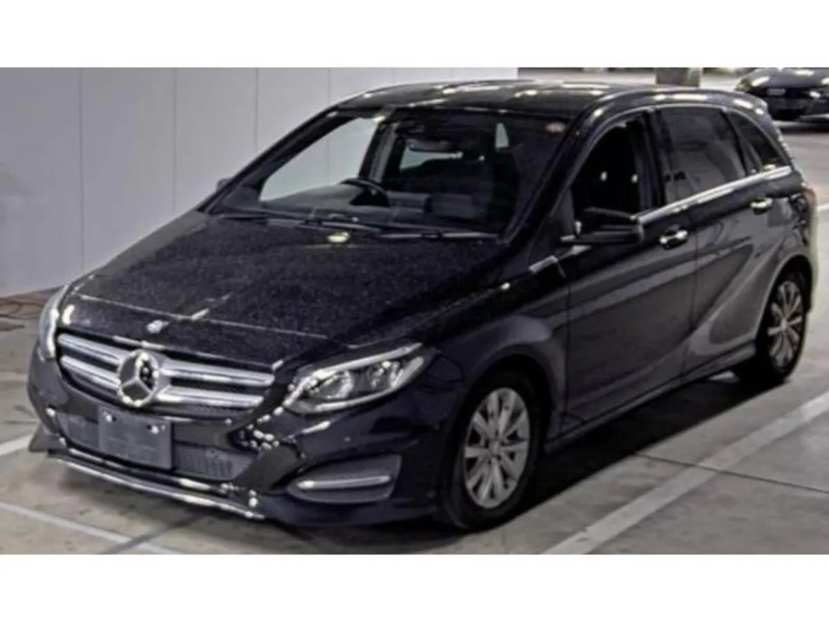 Mercedes-Benz B-Class Premium B180 Basic Plus 1.6 - Image 2