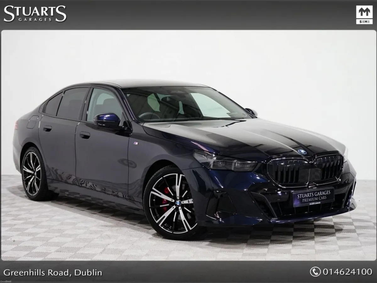 BMW 5-Series 3 X PACKS AND PANORAMIC GLASS ROOF: P - Image 1