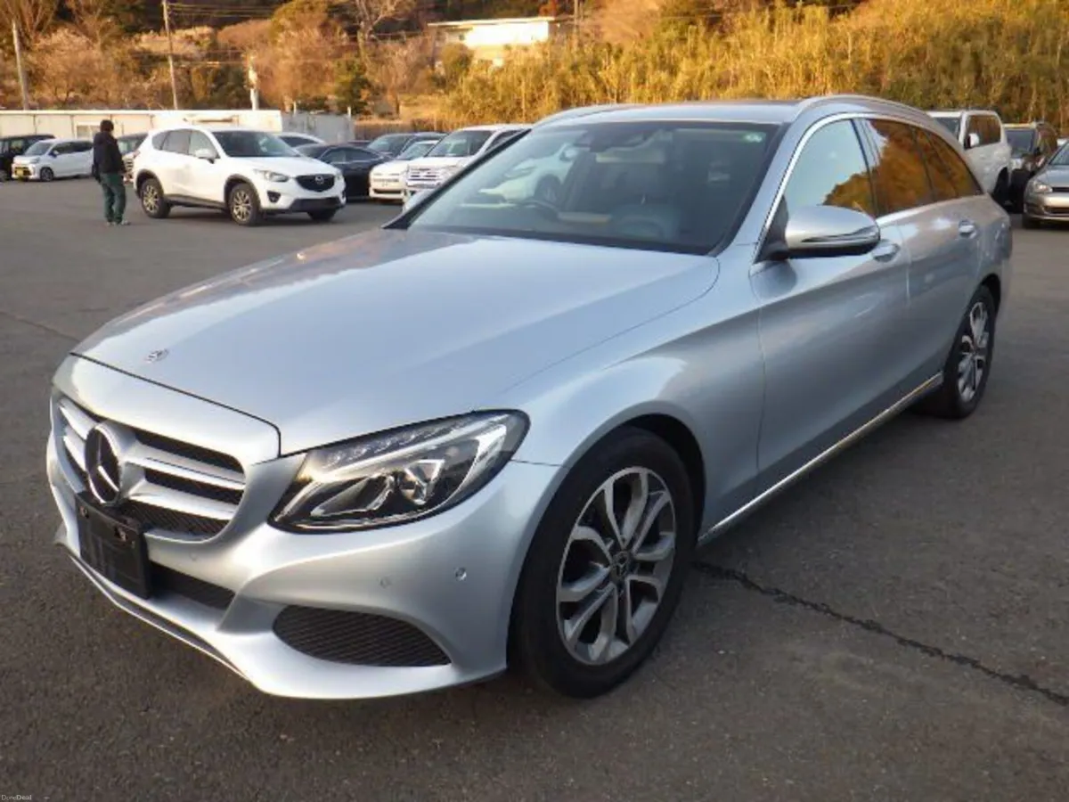 Mercedes-Benz C-Class 1.6 Petrol Auto Estate - Image 1