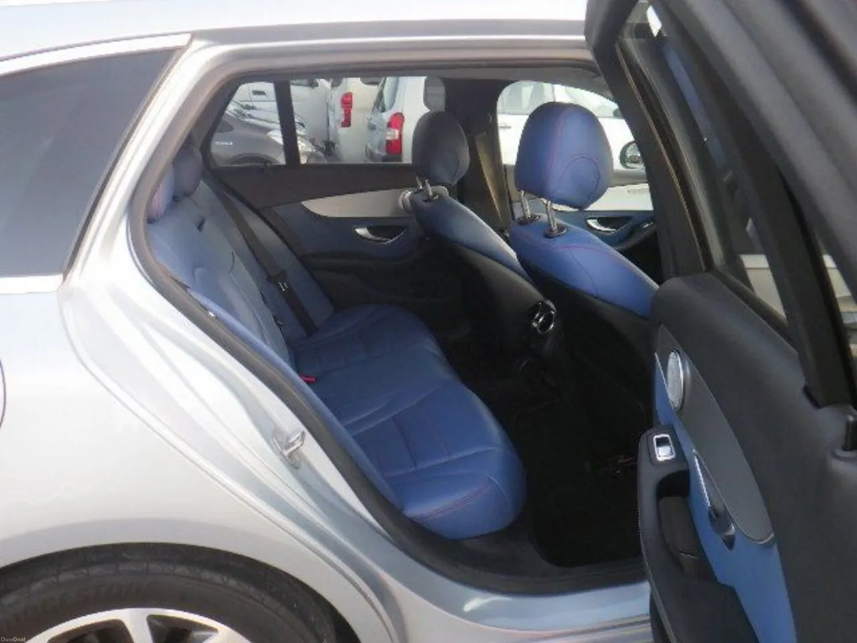 Mercedes-Benz C-Class 1.6 Petrol Auto Estate - Image 4