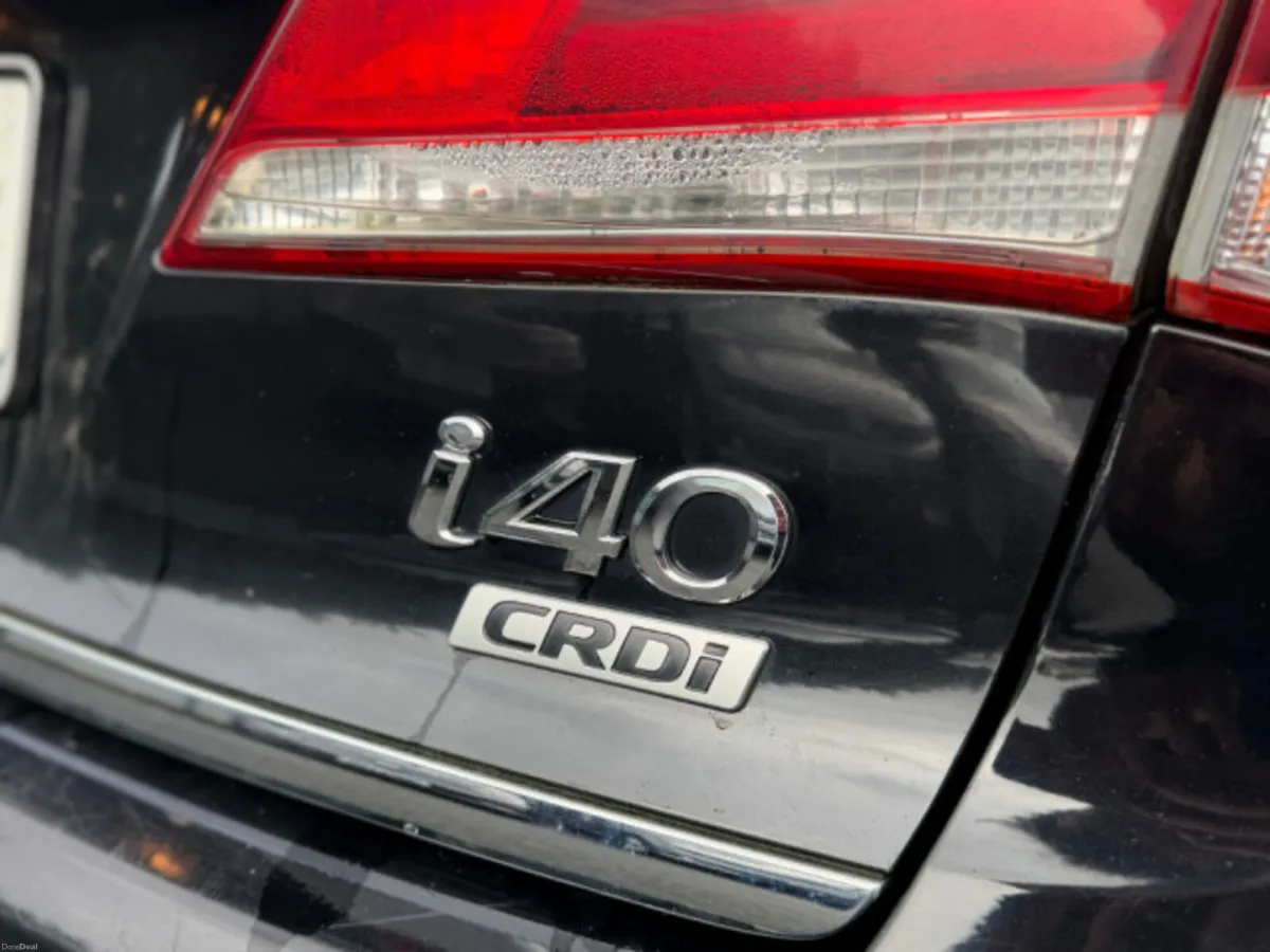 Hyundai i40 Executive 4DR - Image 4