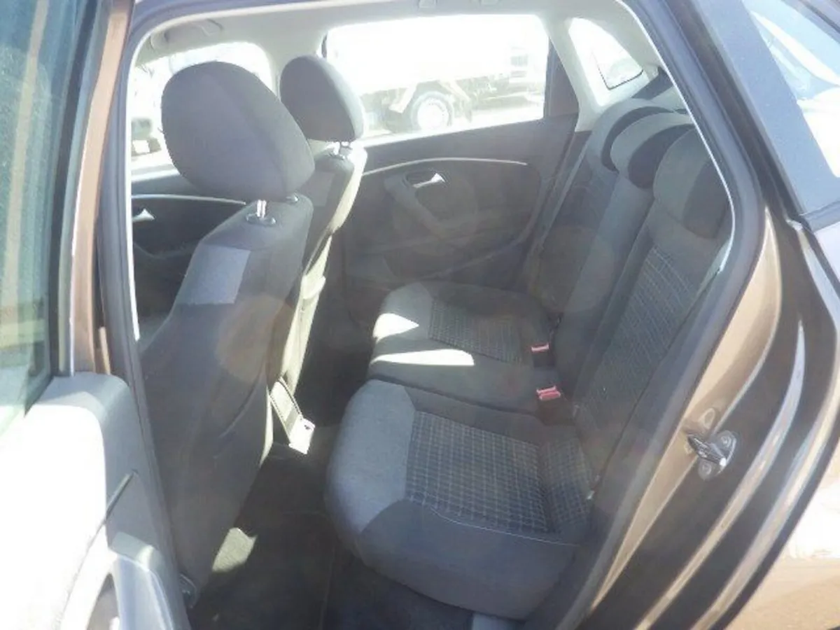 Volkswagen Polo 1.2 Petrol Auto - Image 6