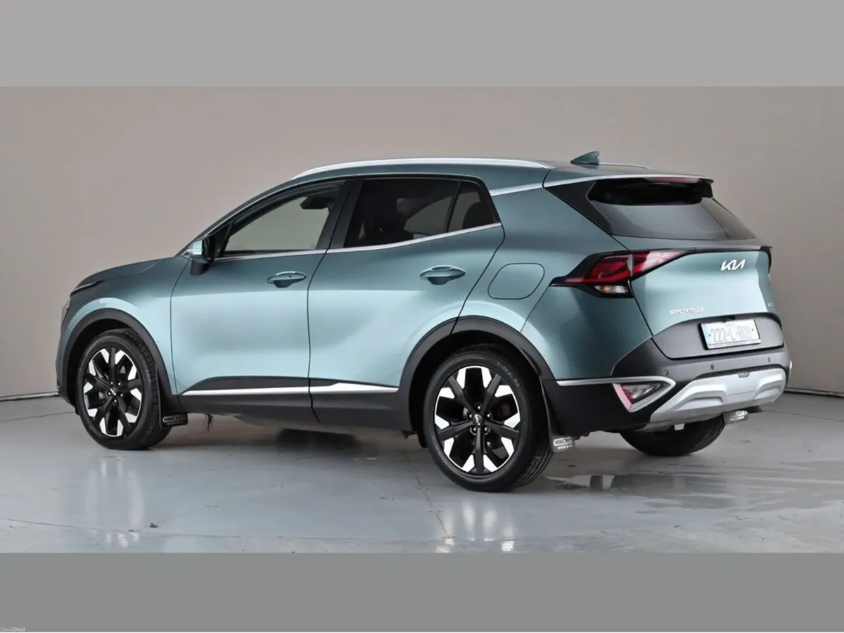 Kia Sportage K3 PHEV 1.6T Auto 4x4 - Image 2