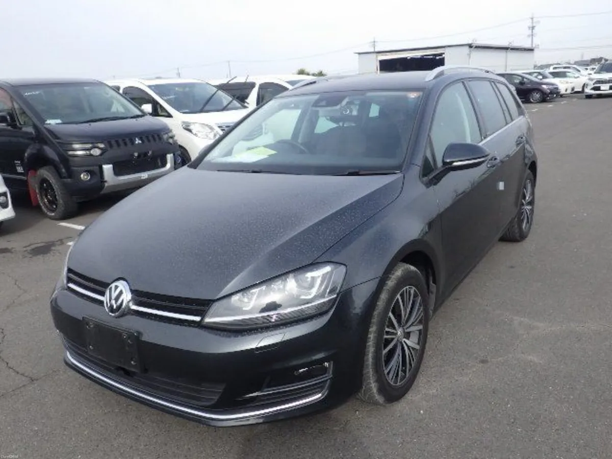 Volkswagen Golf 1.2 Petrol Auto Estate - Image 4