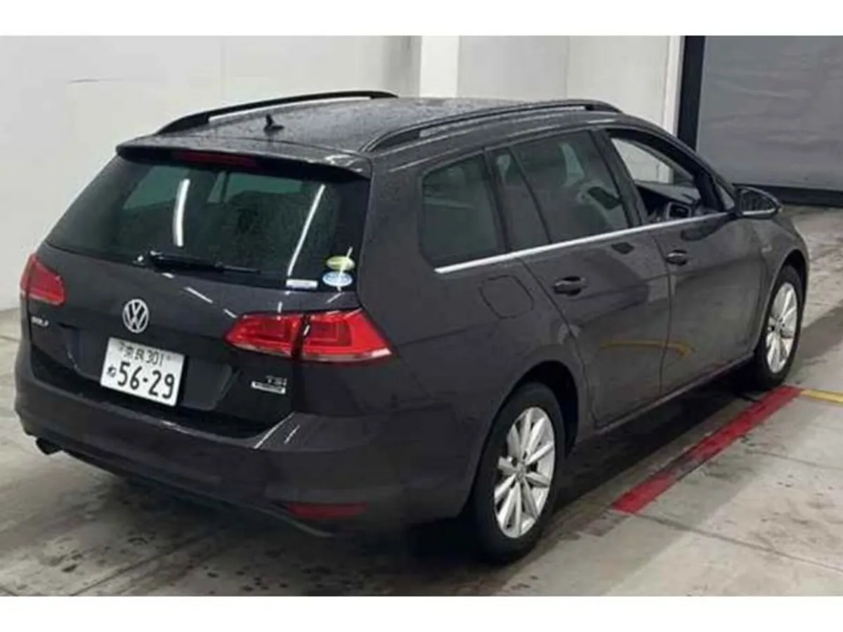 Volkswagen Golf 1.2 Estate Petrol Auto - Image 4