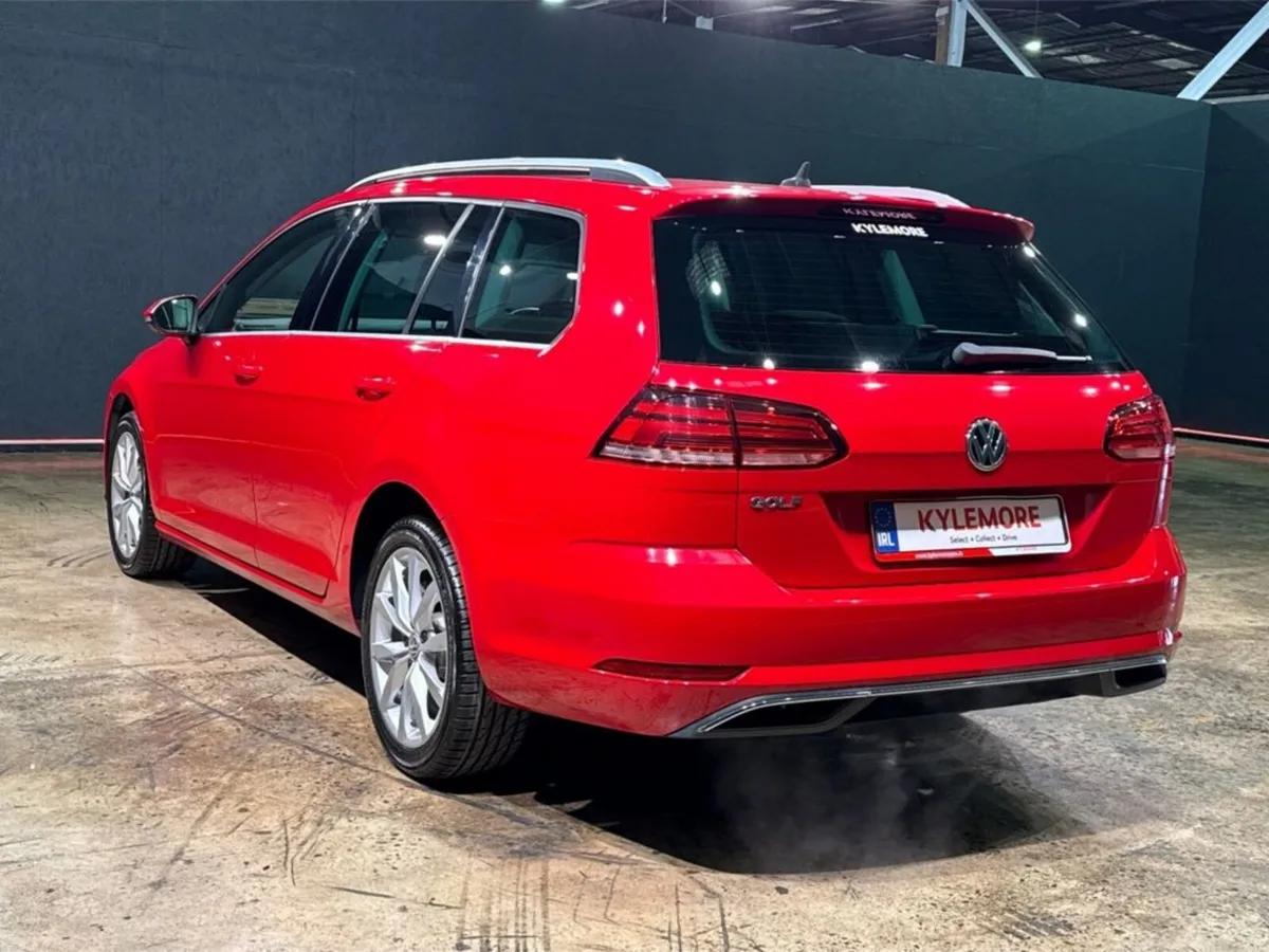 Volkswagen Golf 1.2 AUTOMATIC ESTATE - TSI COMFORT - Image 5