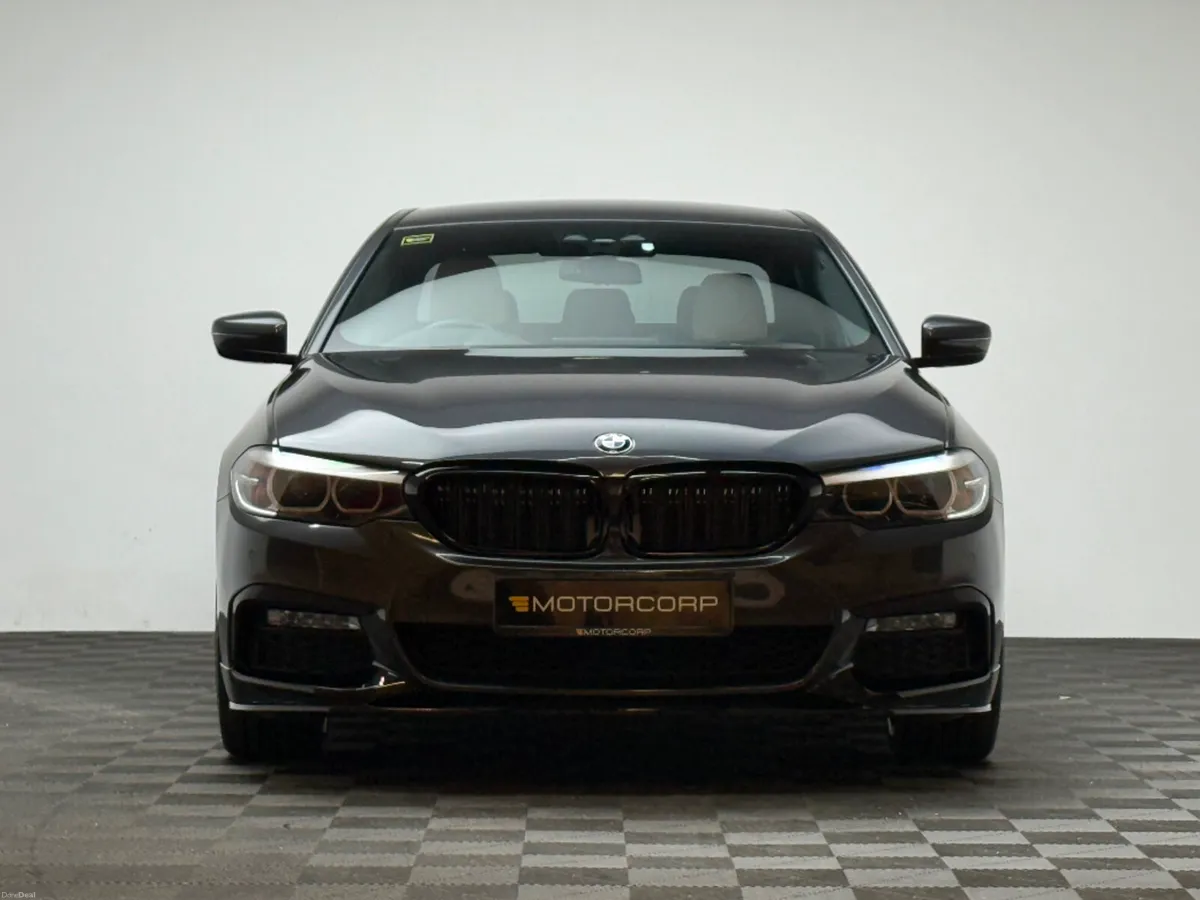 BMW 5-Series 530D M SPORT - Image 2