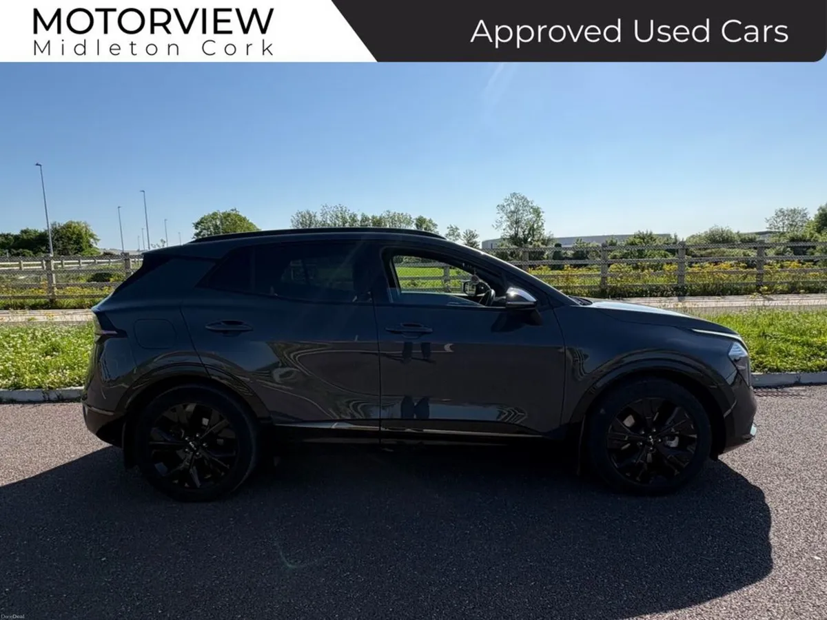 Kia Sportage Phev Anniversary 5DR, **warranty till - Image 3